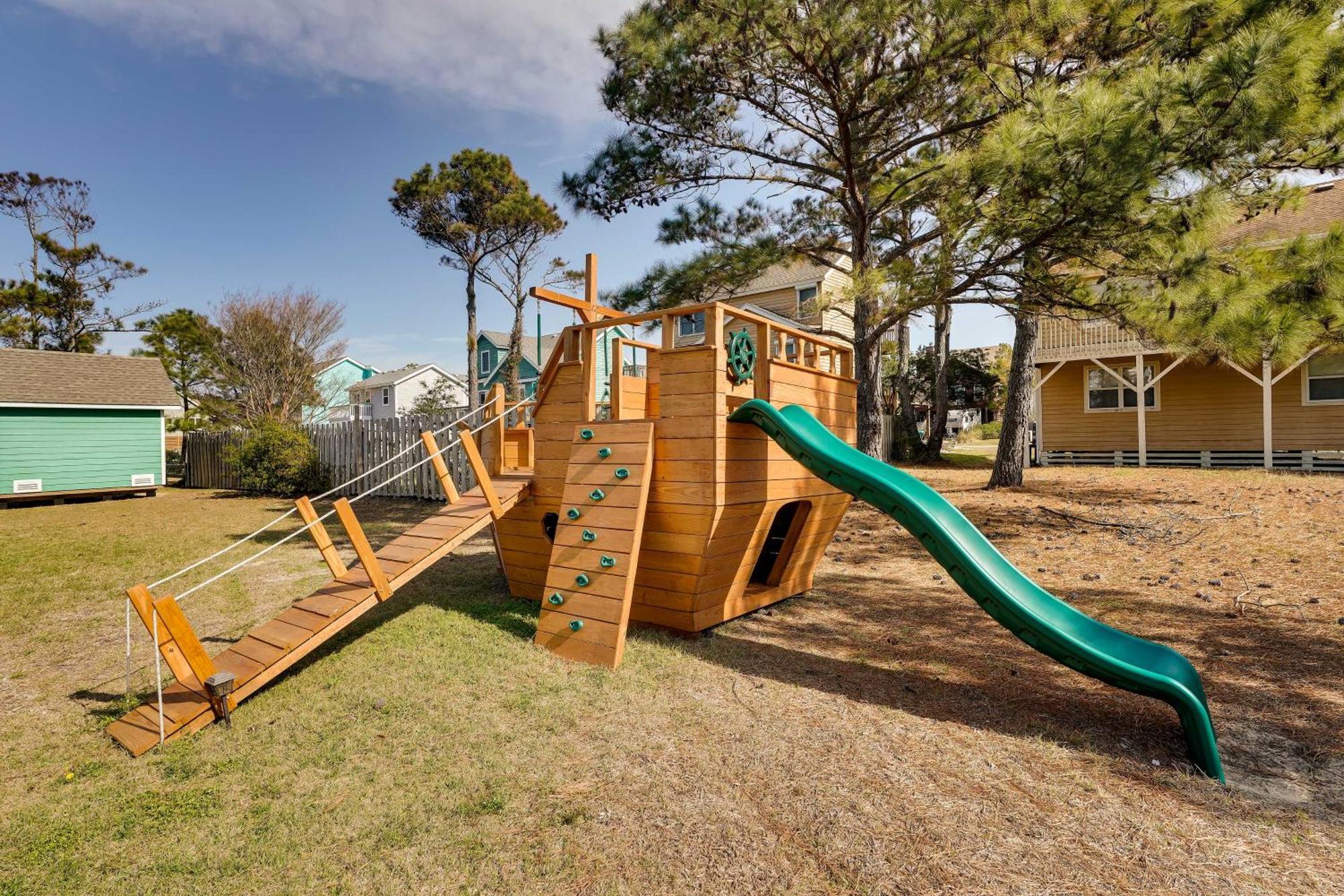 Dunn Dreamin Hot Tub, Pirate Fort, And Fire Pit! Nags Head Dış mekan fotoğraf